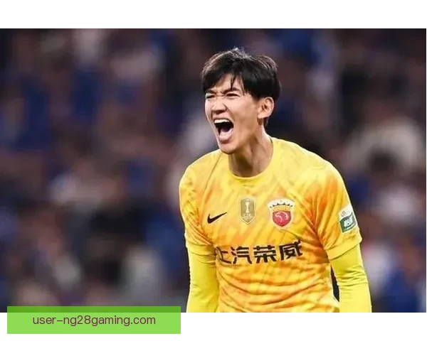 颜骏凌力保海港球门展现门将坚不可摧的防守实力